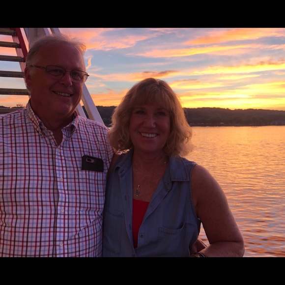 Meet your Posher, Gretchen - Picture 1 of 1